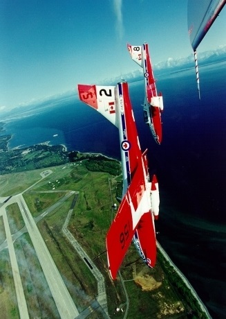 CT114 vertical photo (1)